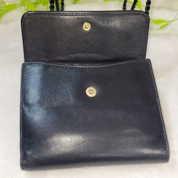 Authentic Gucci Black Lambskin Leather & Bamboo Compact Wallet - Picture 8 of 16